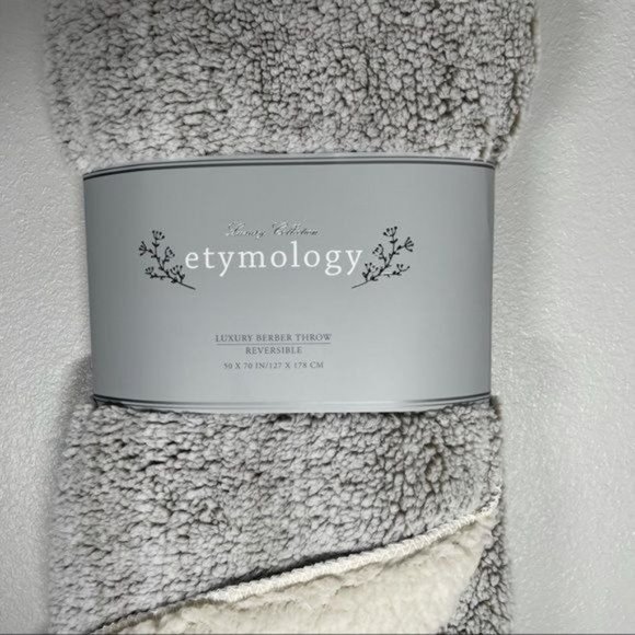 Etymology Luxury Berber Reversible Throw Blanket Gray & Cream Size 50" X 70" - Picture 4 of 6